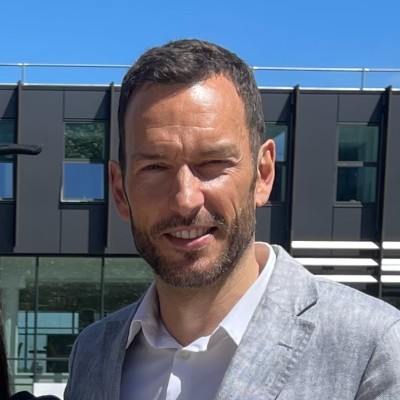 Lee Marsden