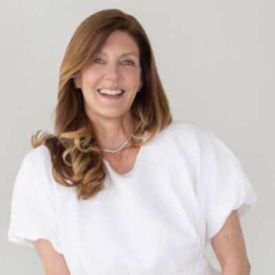 Stephanie Chase